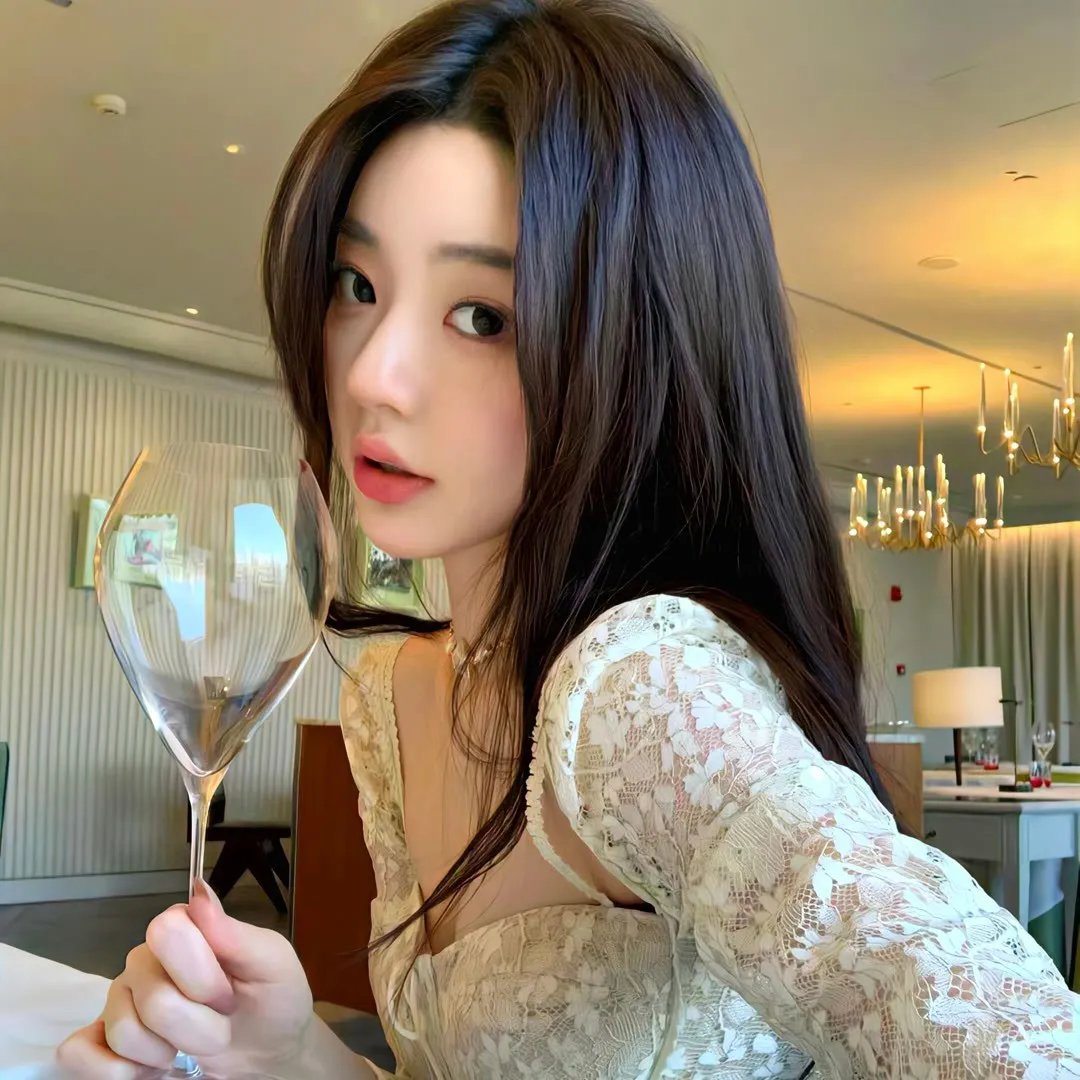 巨蛇闯女校